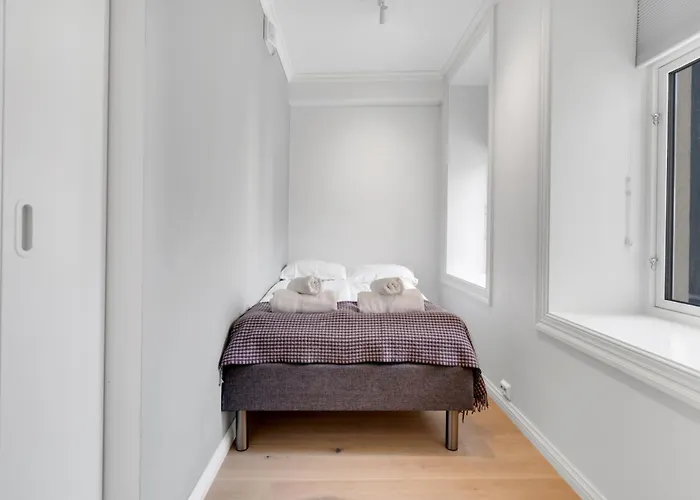 The Polar Rose - Comfort In * Tromsø