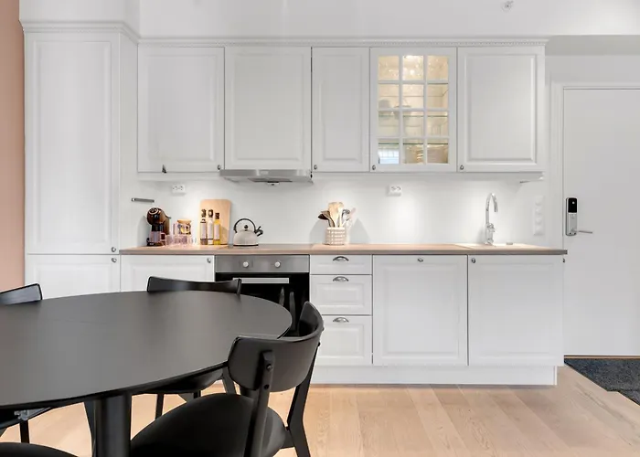 The Polar Rose - Comfort In * Tromsø